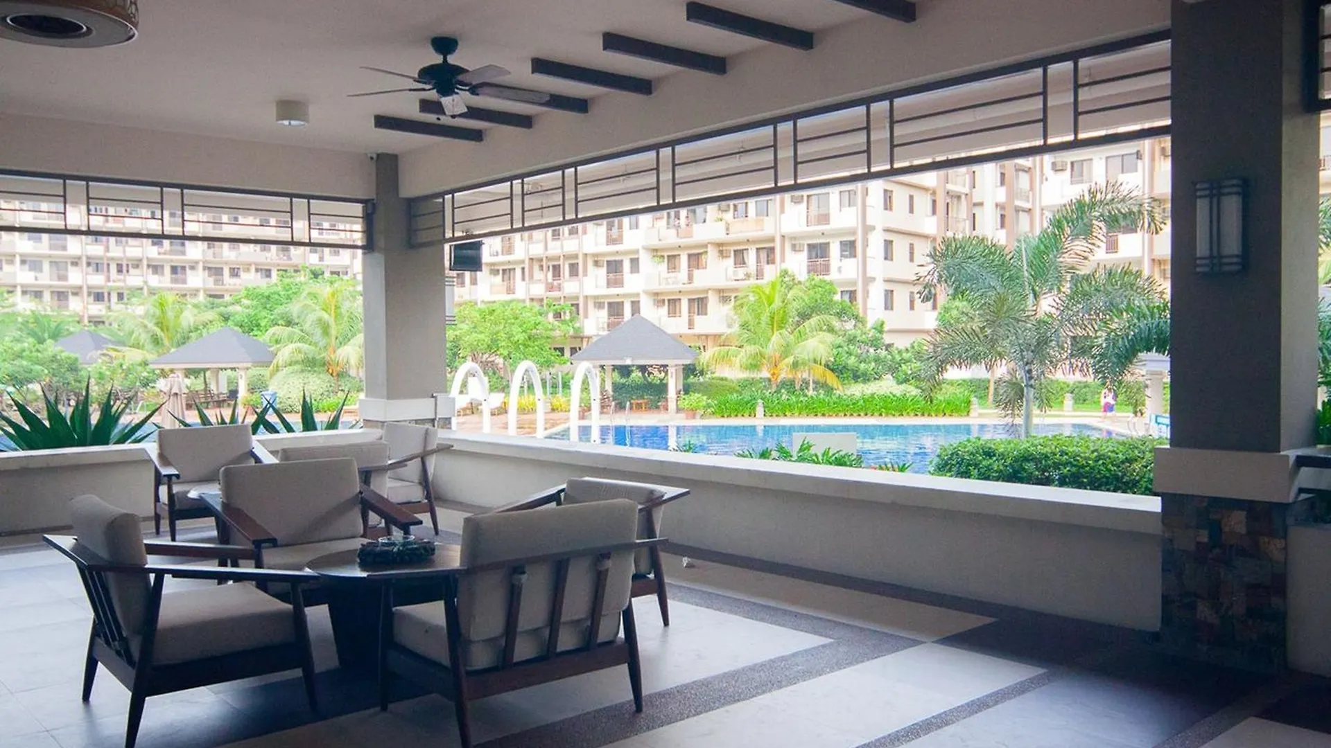 Condo At Arista Place Paranaque City Hotel