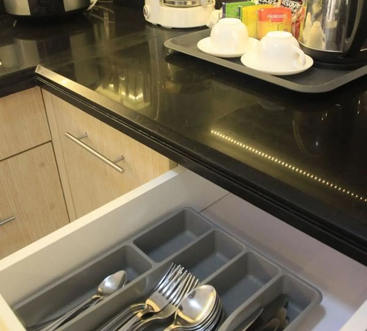 Hotel Condo At Arista Place Paranaque City